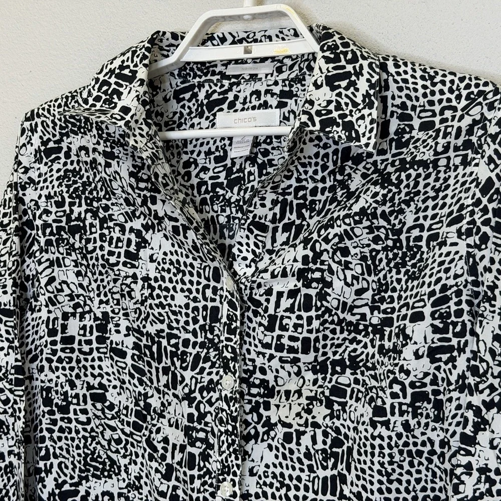 Chico's No Iron Top Womens Size 2 Large Black Print Long Sleeve Button Front - Picture 2 of 7